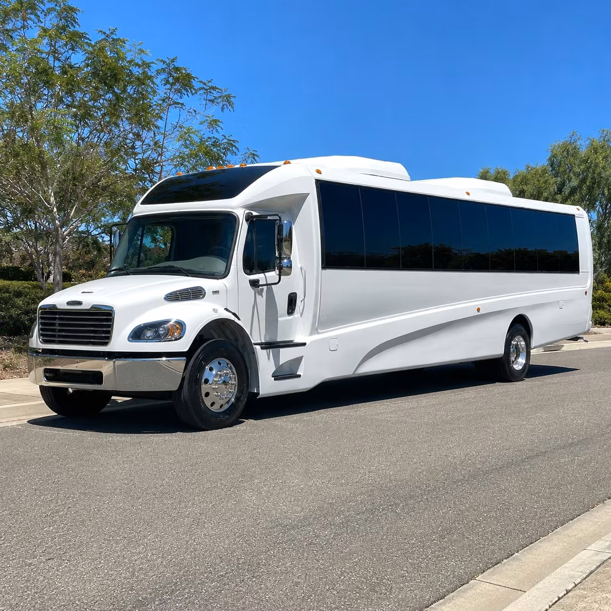 25 passenger minibus