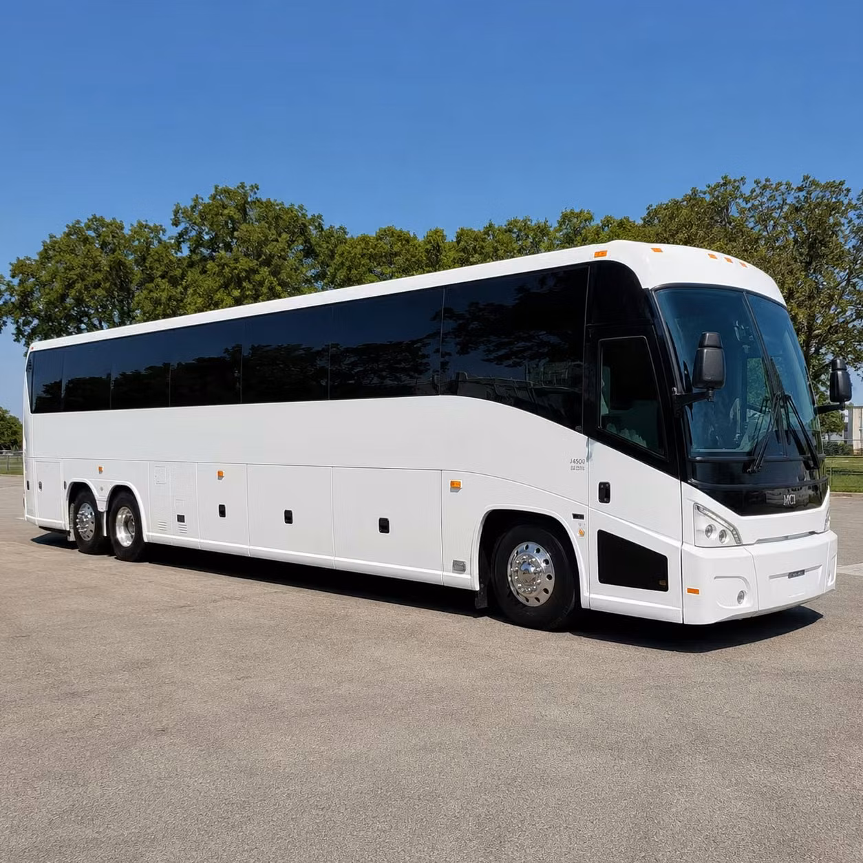 charter bus rentals for arkansas concerts at outdoor venues