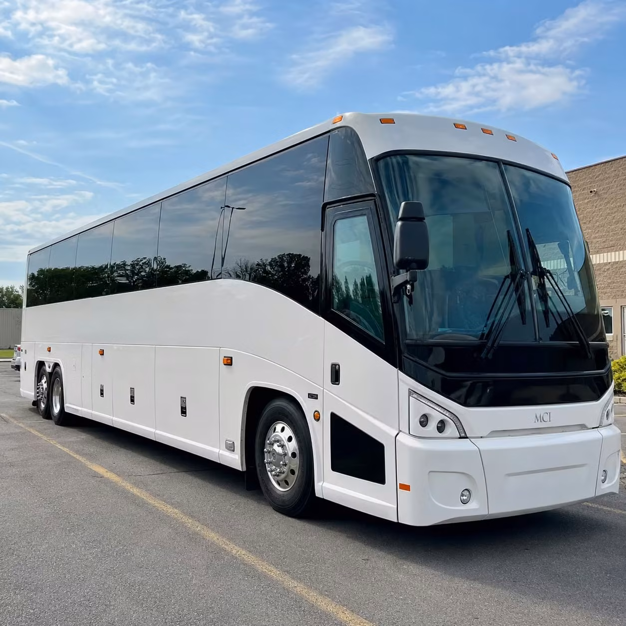 little rock river market district concert and bar crawl transportation