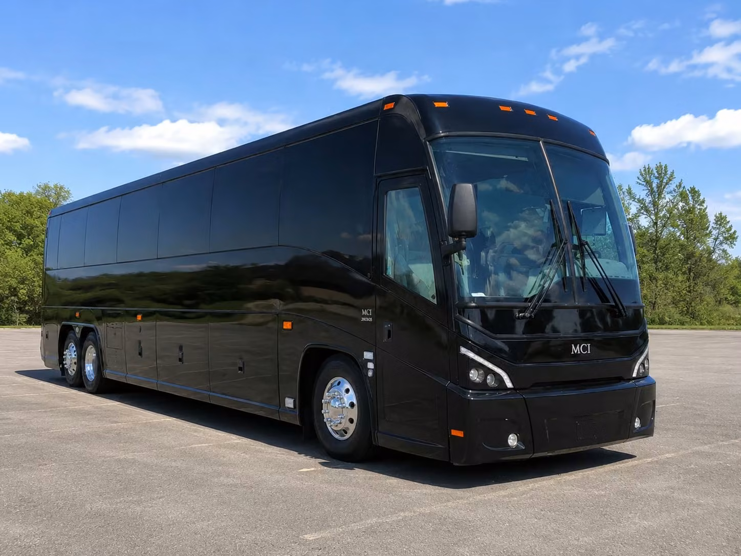minibus rentals for smaller little rock classroom groups