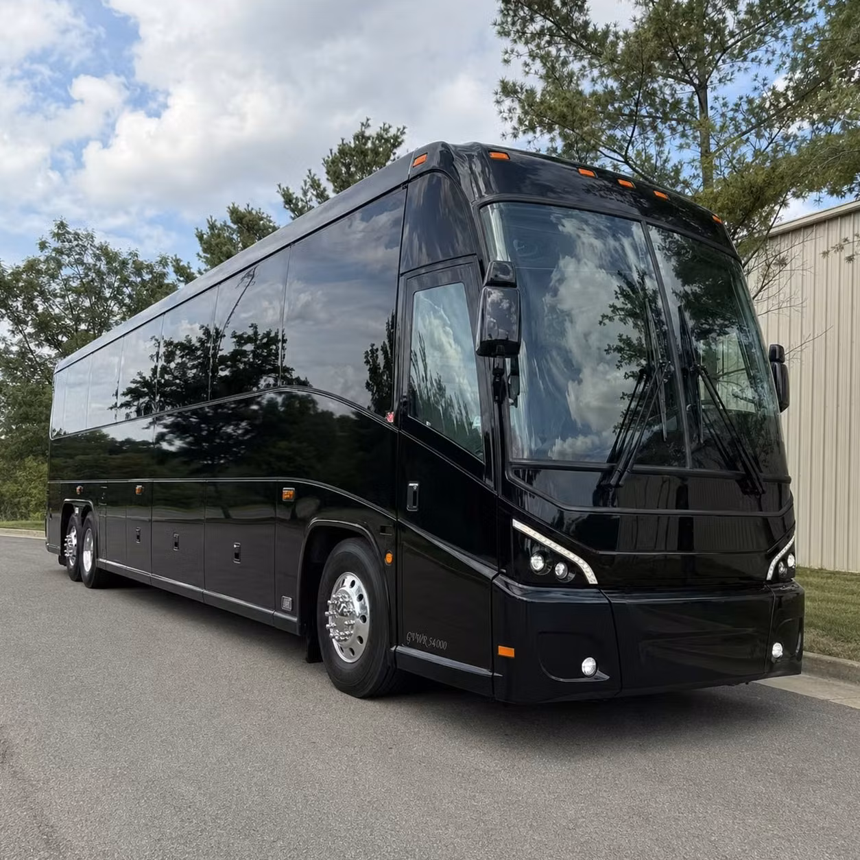 multi day charter bus rentals from little rock make group travel stress free