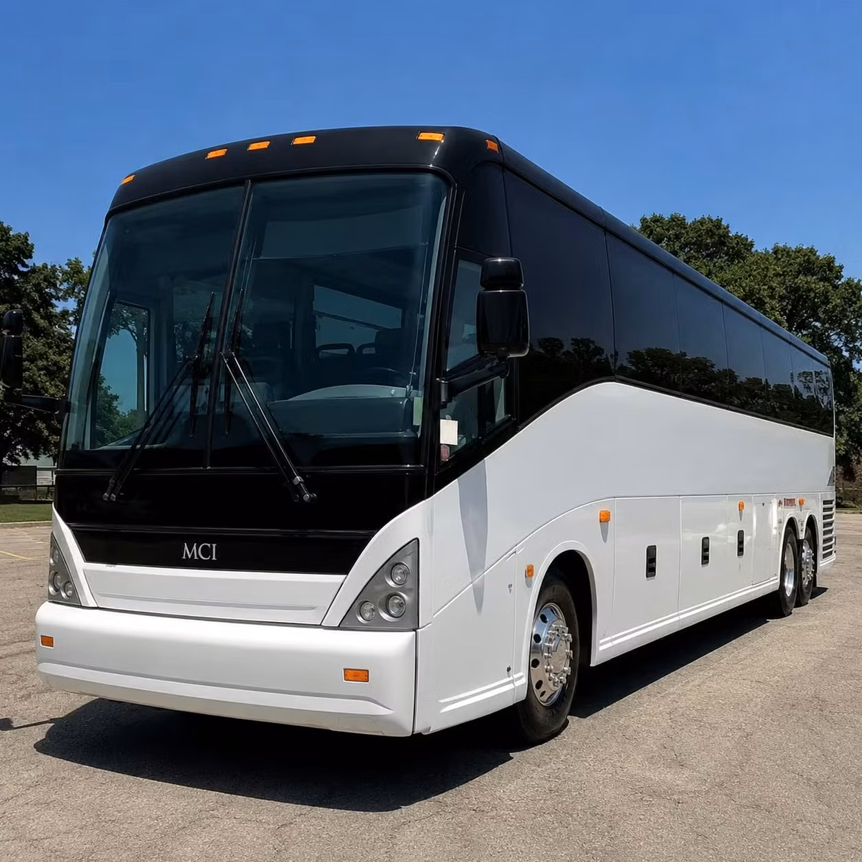 you can find and book airport transportation in little rock and any nearby city