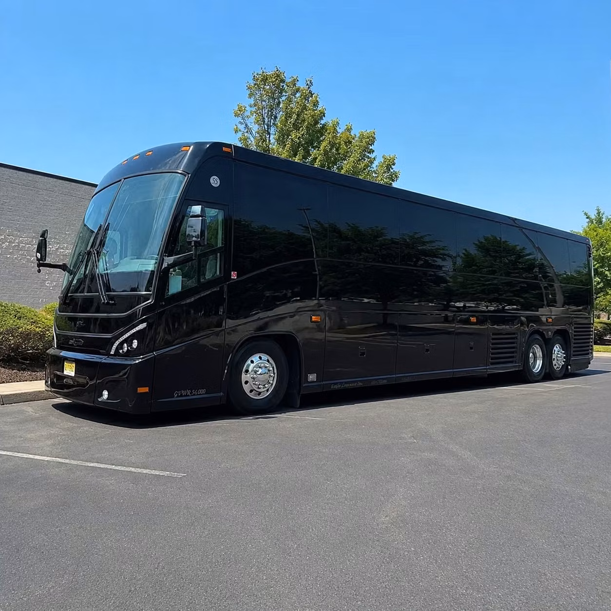 you can find and book long distance transportation in little rock and any nearby city